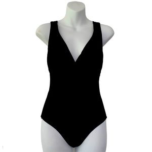 NWT WOMEN’S ONE PIECE SWIMSUIT SWIMWEAR